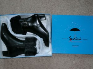 Sudini waterproof black winter boots 8w