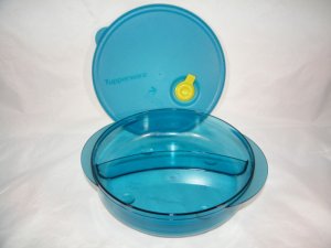 Tupperware Vent N Serve Round Divided Dish Blue