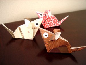 4 X ASSORTED HANDMADE ORIGAMI MOUSE