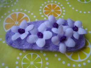LOVELY FLOWER CLIP - Purple