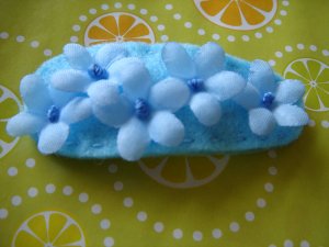 LOVELY FLOWER CLIP - blue