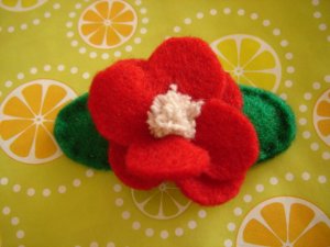 RED FLOWER HAIR CLIP