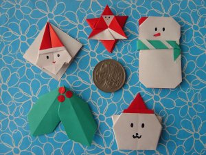 5 X ASSORTED HANDMADE ORIGAMI CHRISTMAS - LOT 2