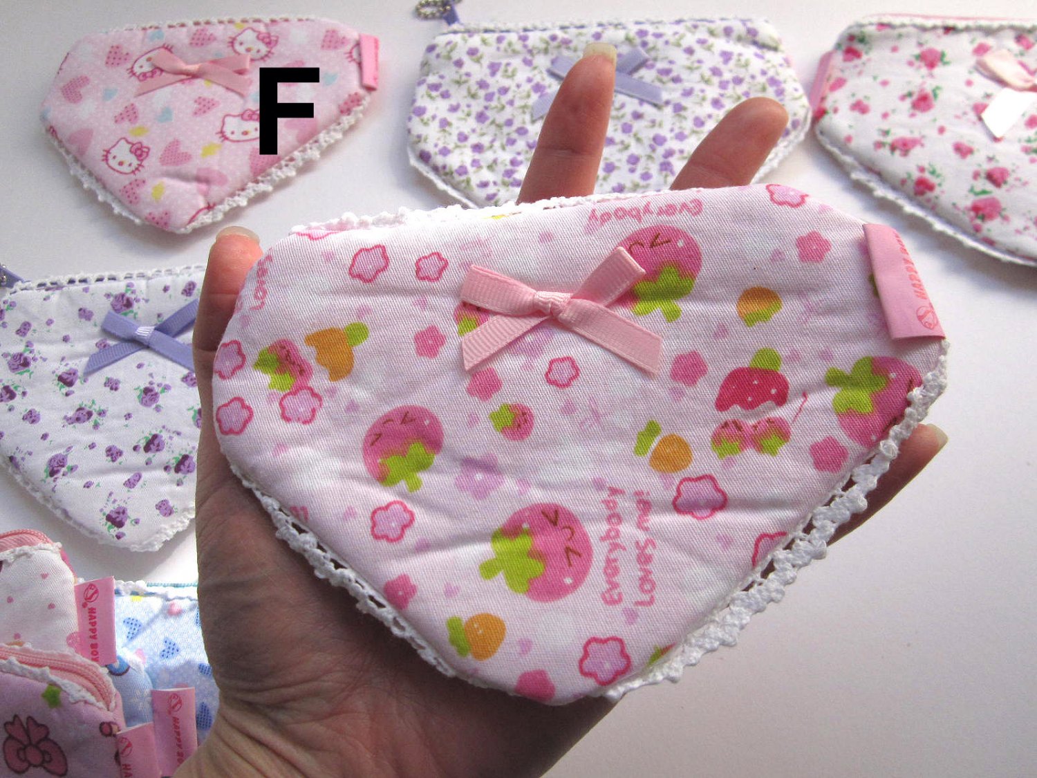 CUTE PANTY POUCH - F