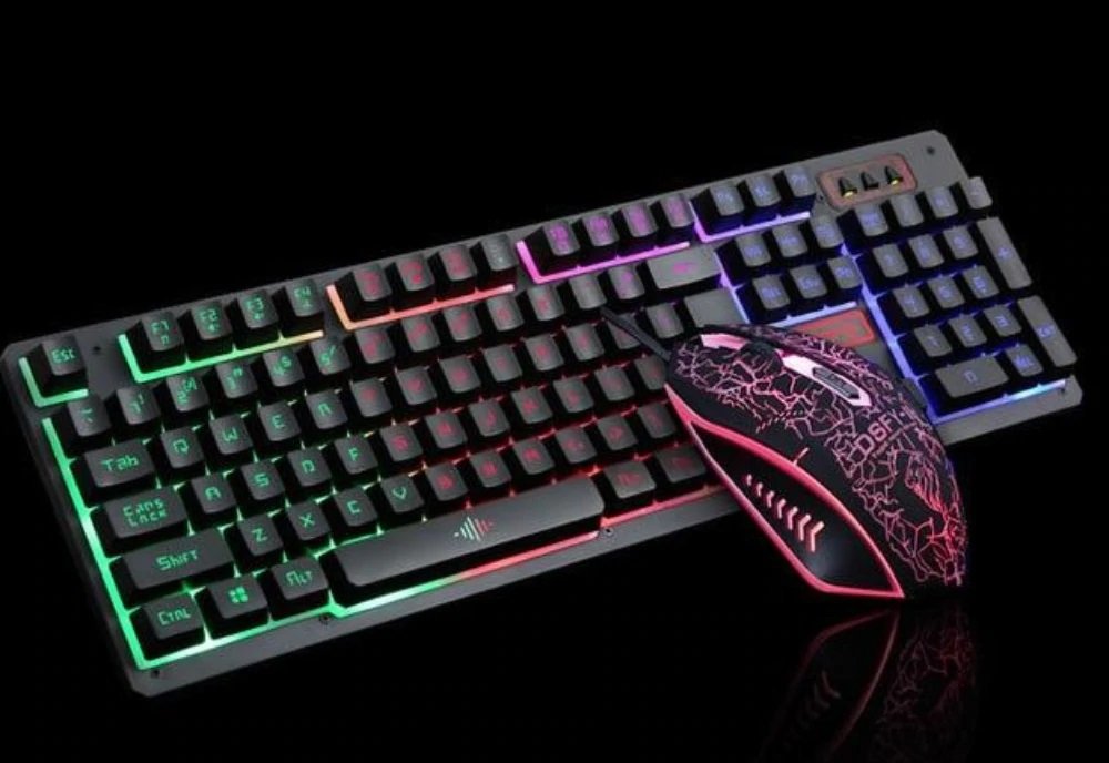 Z4 104 Keys LED Flame Gaming Keyboard with 2000 DPI Mouse