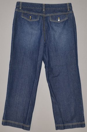 LIZ CLAIBORNE Women's flat front jean capris with slit cuffs 8 REG