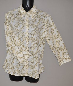 EDDIE BAUER  Women's 3/4 sleeve button up shirt MEDIUM