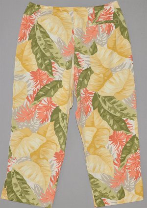 LIZ GOLF Women's stretch leaf print capri&acirc;��s with slit cuffs 8 reg