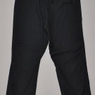 GAP Women's black stretch capri’s 4