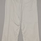 GAP Women's beige flat front khaki capri’s 10 reg