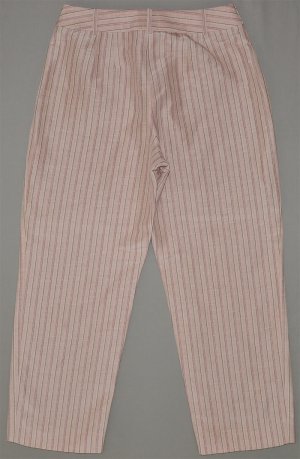 ANN TAYLOR Women's lined striped linen capri&acirc;��s 6