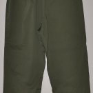 NEW YORK & COMPANY Women's dark green city stretch capri’s 12