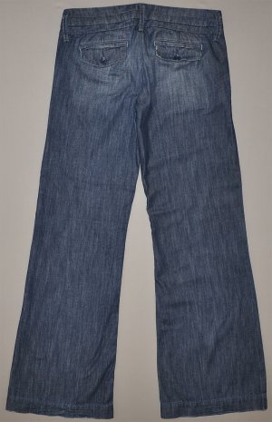 AMERICAN EAGLE Women's flare leg jeans 4 regular