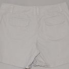 NEW YORK & COMPANY Women's beige stretch flat front shorts 14