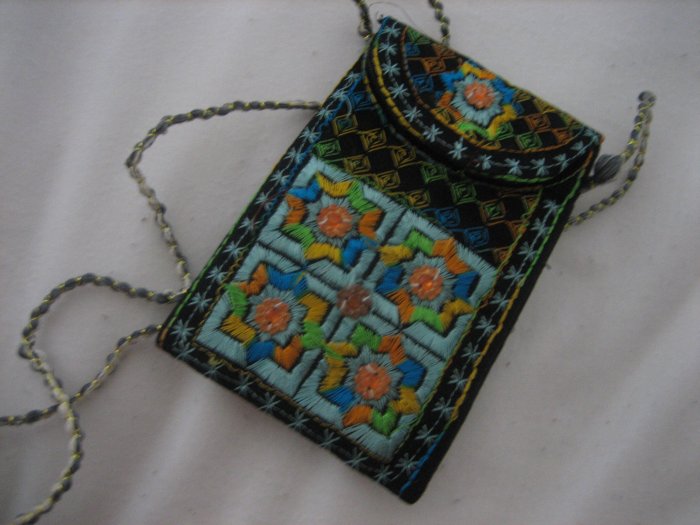 beaded phone pouch