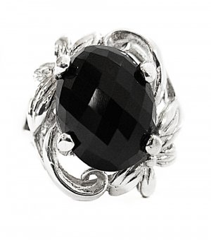 Elegant Onyx Ring