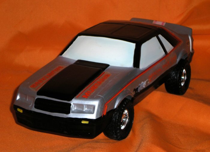 1979 Mustang Indy Pace Car Ezra Brooks Decanter Bottle