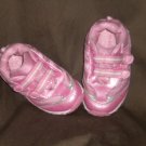 Stride Rite 6.5W Athletic Sneaker