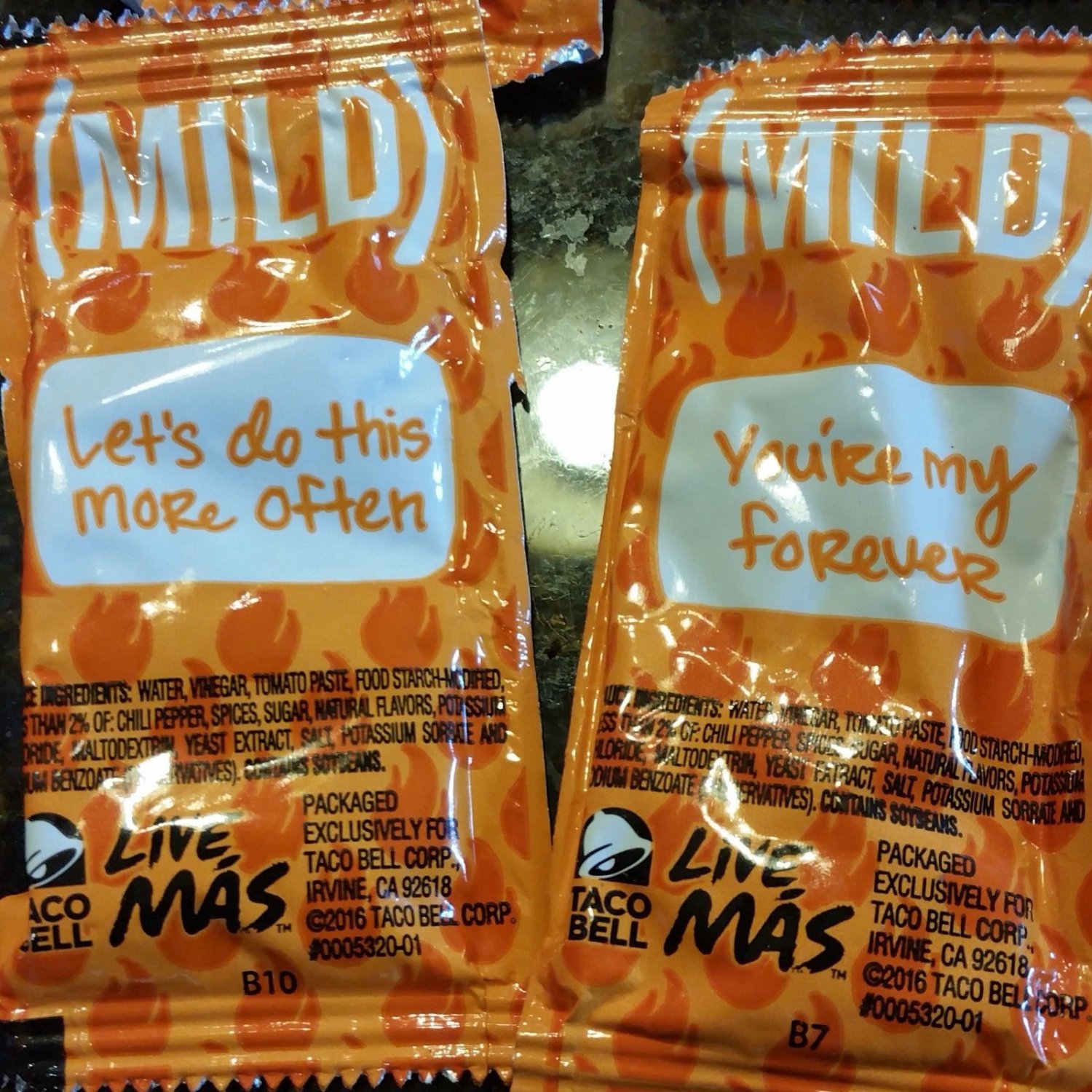 NEW Taco Bell Sauce Mild 100 Packets Pack burritto Mexican Food Sayings