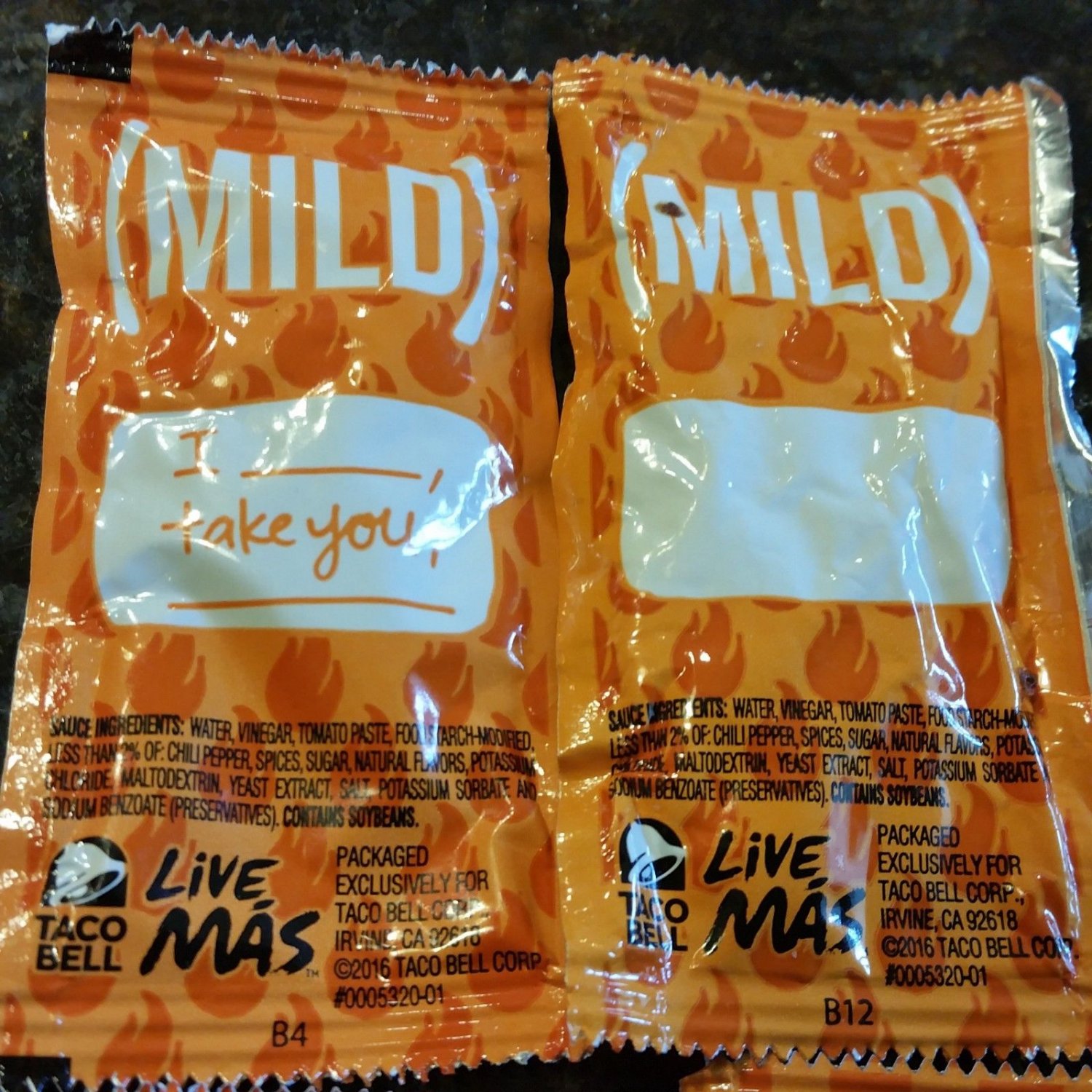 New Taco Bell Sauce Mild 100 Packets Pack Burritto Mexican Food