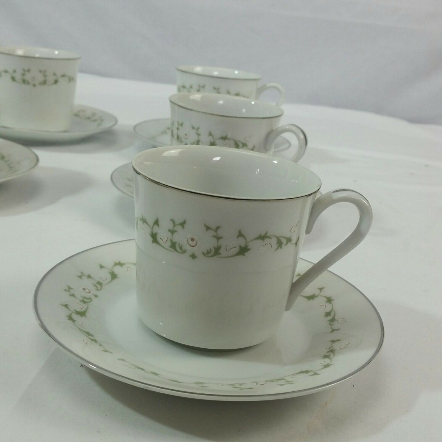Tea coffee Sheffield Fine China Japan Elegance 502 Pattern 6 Cup