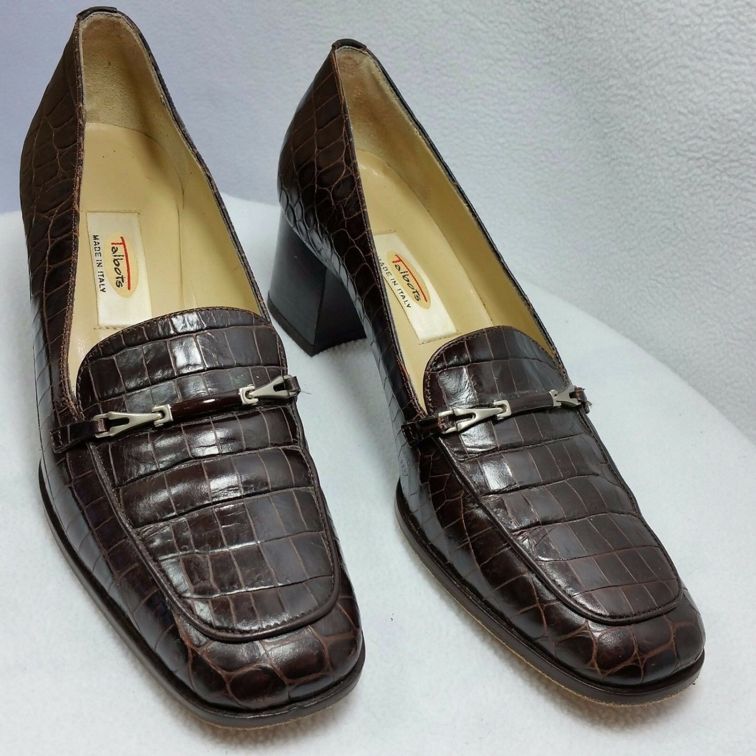 holland crocodile embossed leather loafer