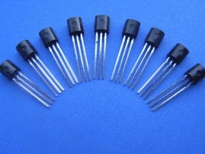 Transistor,  C945, TO-92, 50 pcs. (Item# Q0012)