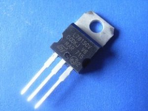 IC, Voltage Regulator,L7815CV L7815 7815, 8 pcs. (Item# I0136)