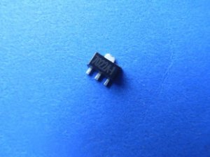 IC, Voltage Regulator, HT7022A-1 SOP-89, 2 pcs. (Item# I0161)