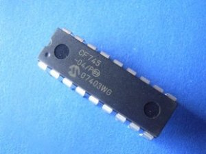 IC, microcontroller / memory, CF745, 4 pcs. (Item# M0049)