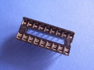 IC Socket, 18 pin DIP, 0.1 inch pitch, 30 pcs. (Item# S0002)