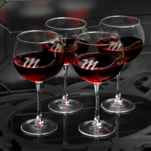 Personalized Connoisseur Red Wine Set