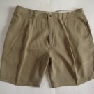 Tommy Bahama Men's Casual Pleated Beige Golf Shorts - sz. 40