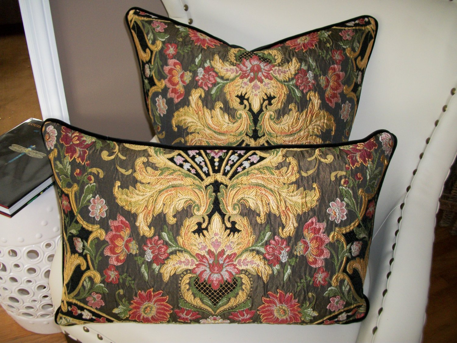 AUBUSSON TAPESTRY CHENILLE LUMBAR PILLOW