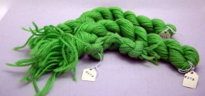3 ply yarn - 4 skeins color 579