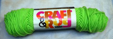 Vintage Craft and Rug Yarn 4 oz (140 yds ) skein color bright green 668