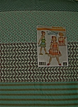 Daisy Kingdom Running 8ths Doll Sundress & Purse Kit