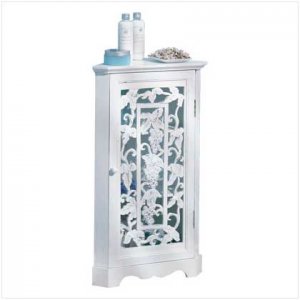 GRAPEVINE DETAILED CORNER CABINET
