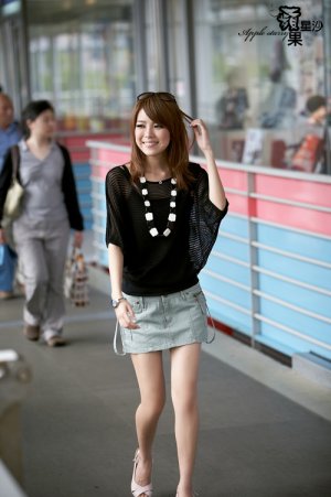 Chic Beauty Shoulder Thin Cotton Knitted Blouse - Black