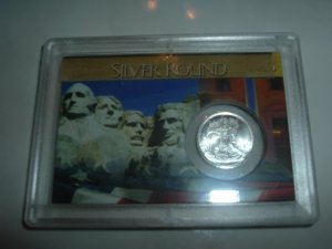 Unc. 1/10 OZ Walking Liberty Silver Round Coin