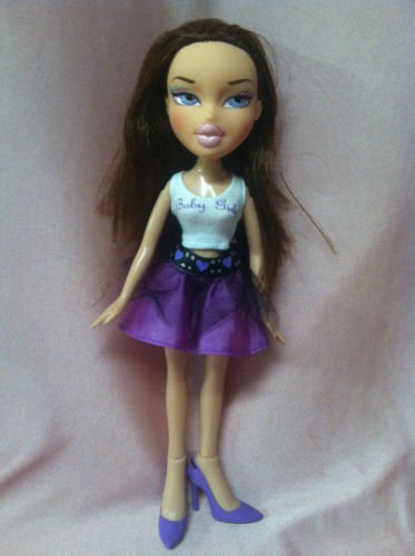 phoebe bratz doll