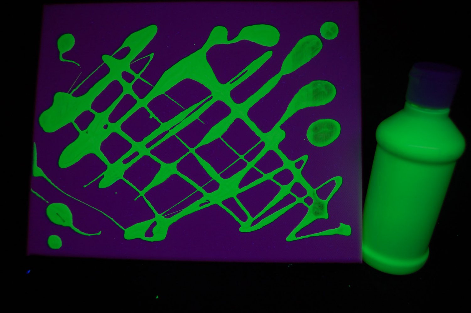 8oz Yellow Blacklight Reactive Fluorescent Tempera Paint