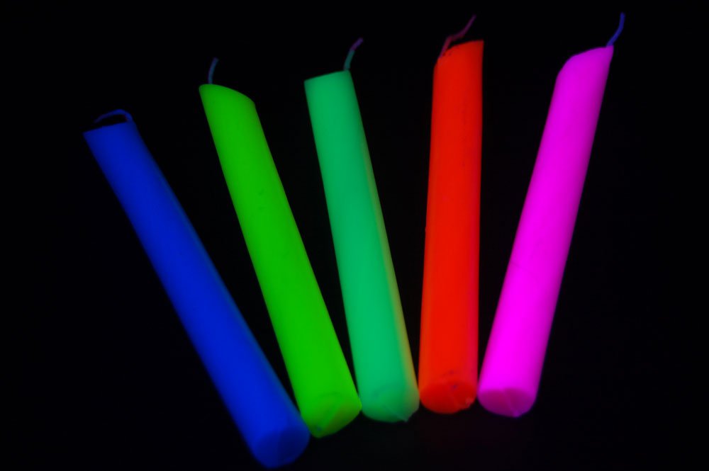 5 Pack Blacklight Reactive Drip Candle Set