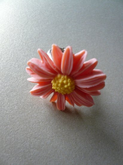 Pink Daisy Ring