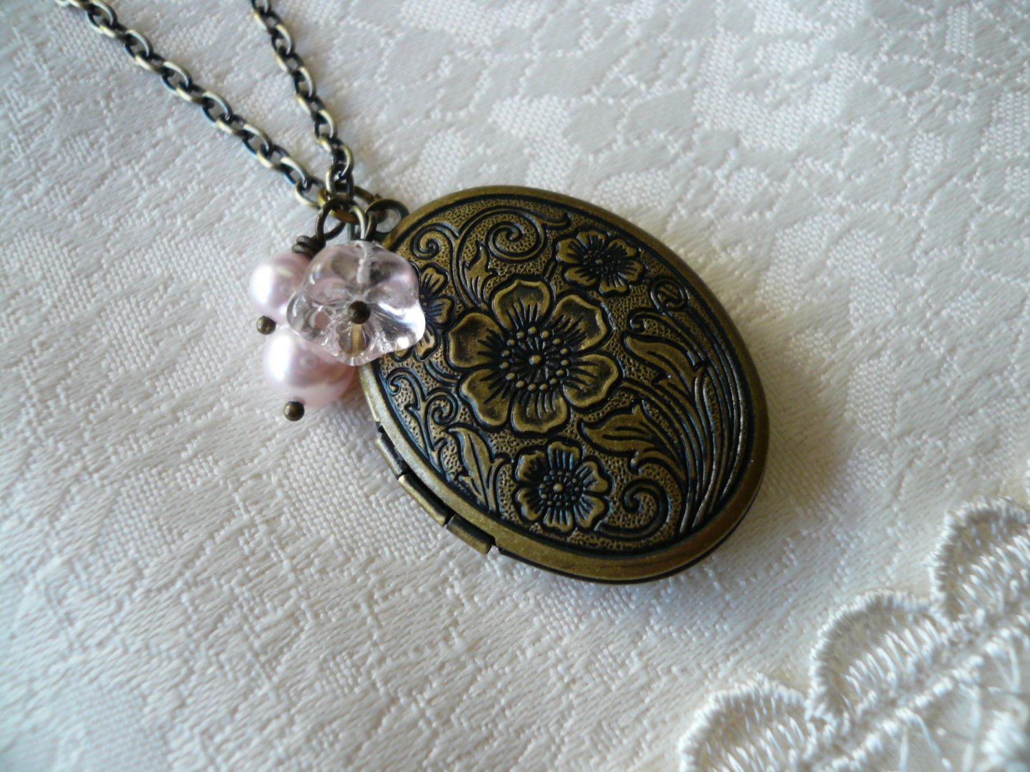 Pink Flower & Pearl Oval Locket Long Necklace