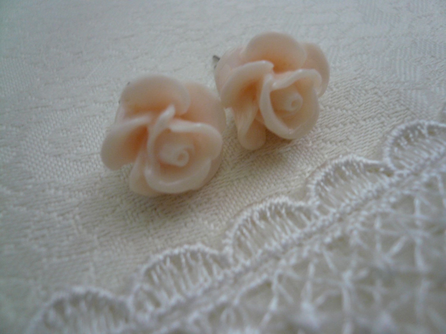 Tea Rose Pale Pink Flower Post Stud Earrings