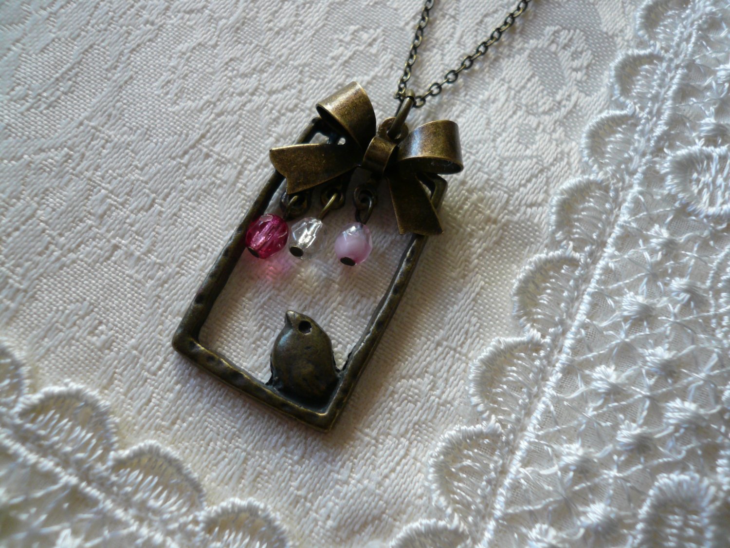 SONGBIRD Bird & Ribbon Charm Necklace