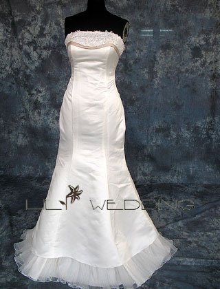 Neckline Beadings Bridal Dress - Style LWD0132