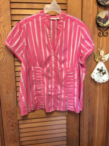 Stripe Short Sleeve/Button Front/ Pleated Stand Up Collar Top Cato Woman 18/20W