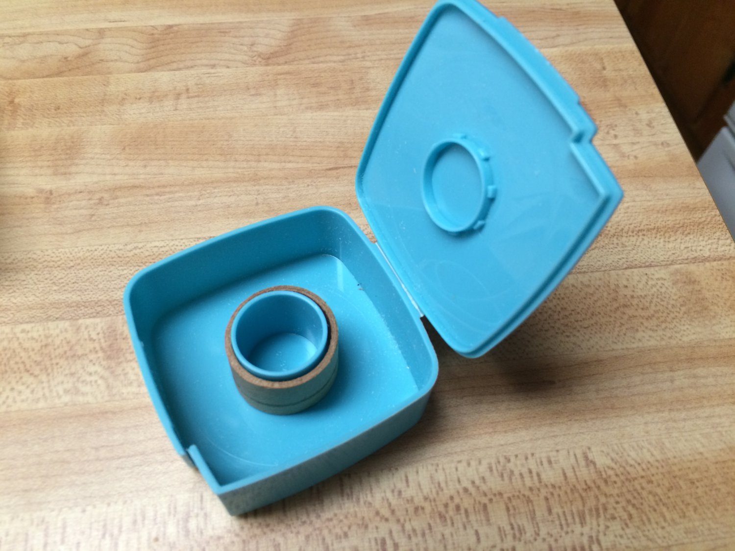 Vintage Tupperware Blue Label Dispenser w/Labels For Freezer/Fridge